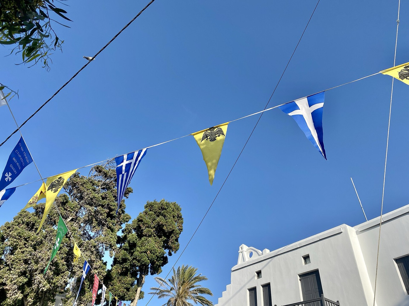 Tria Pigadia, the square of the three wells in Chora